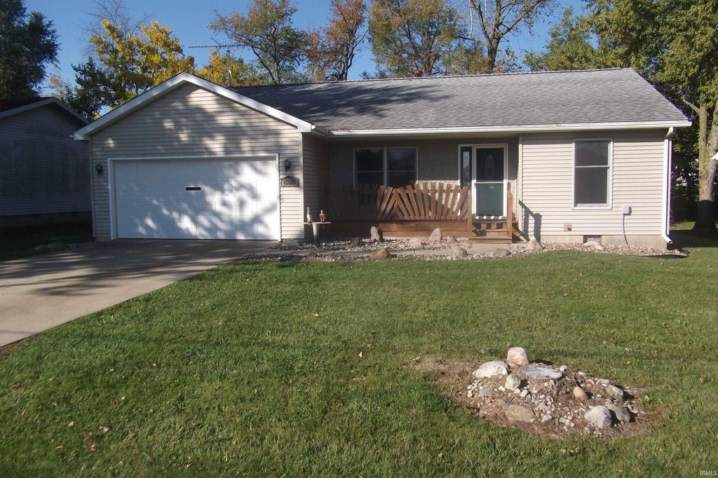 Photo of 602 S Broad Street, Fremont, IN 46737 (MLS # 202643822)