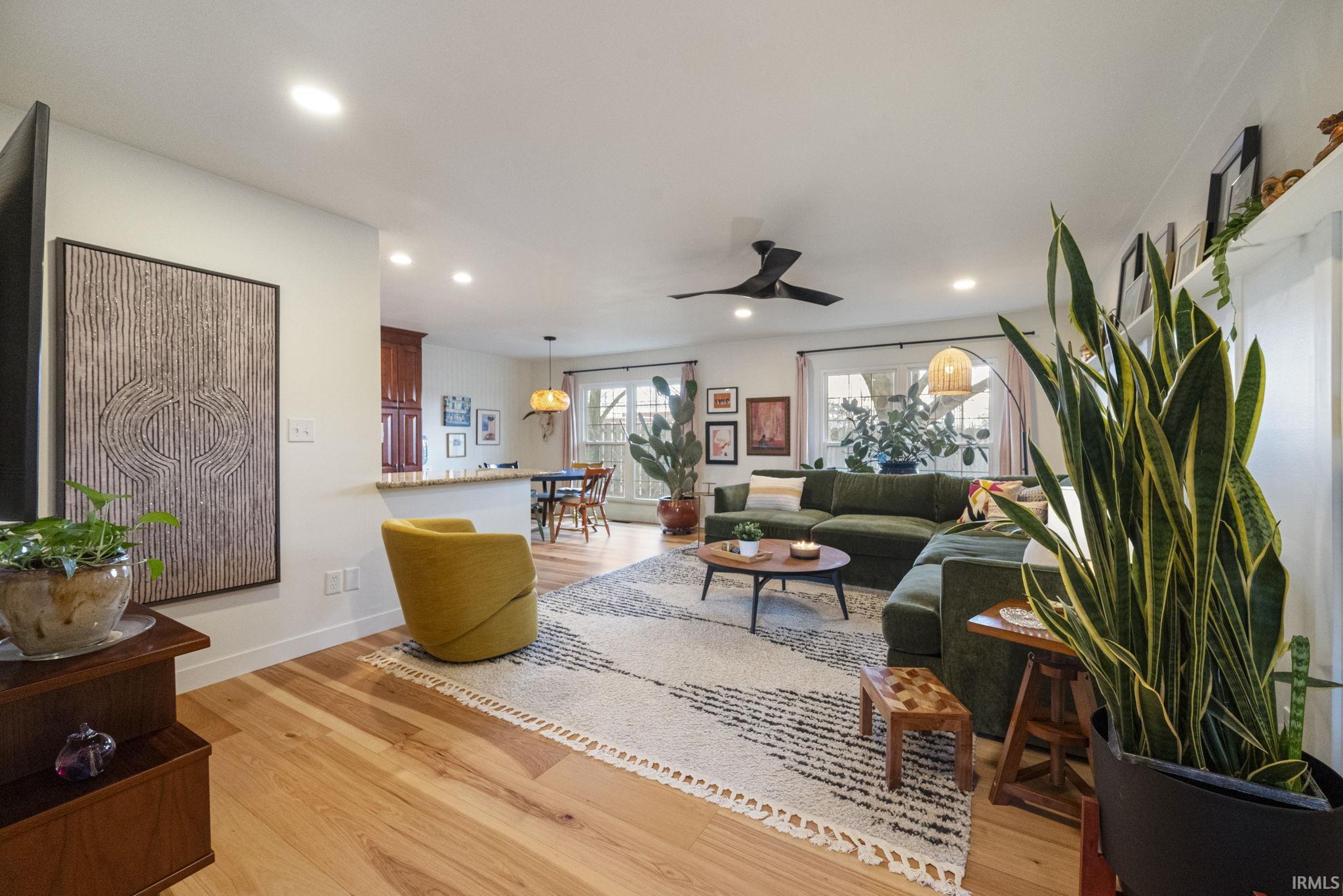 Lafayette, Indiana 47905, United States, 4 Bedrooms Bedrooms, ,2 BathroomsBathrooms,Residential,Pending,10563