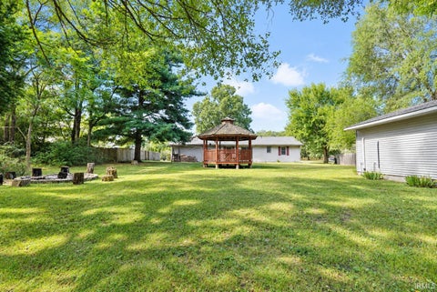 Tiny photo for 52960 Hastings Street, South Bend, IN 46637 (MLS # 202639143)