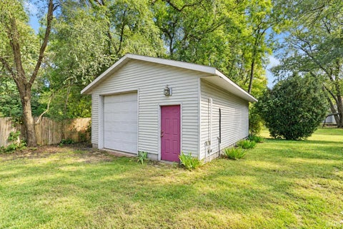Tiny photo for 52960 Hastings Street, South Bend, IN 46637 (MLS # 202639143)