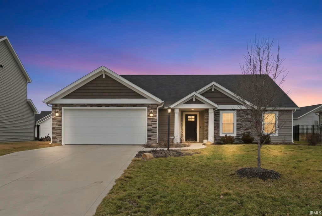 Photo of 13038 Galena Creek Trail, Fort Wayne, IN 46814 (MLS # 202607279)