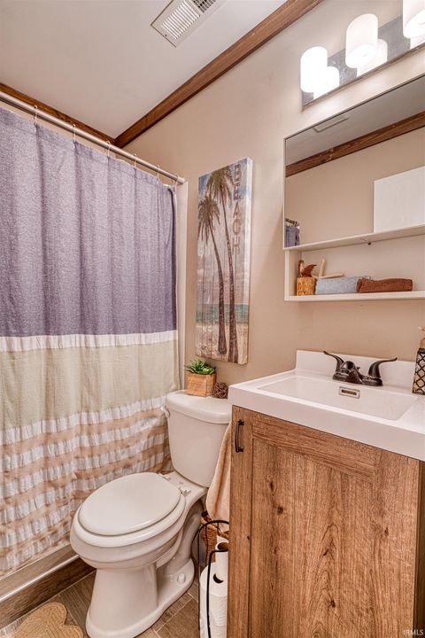 Tiny photo for 313 W Buena Vista Road, Evansville, IN 47710 (MLS # 202611731)