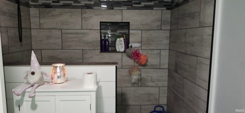 Tiny photo for 51794 Downey Street, Elkhart, IN 46514 (MLS # 202643653)