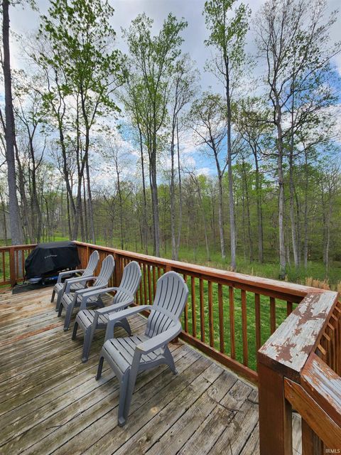 Tiny photo for 44 Sherwood Lane, Bedford, IN 47421 (MLS # 202602801)