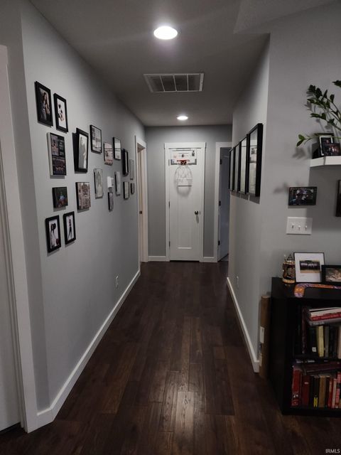 Tiny photo for 44 Sherwood Lane, Bedford, IN 47421 (MLS # 202602801)