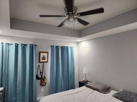 Tiny photo for 44 Sherwood Lane, Bedford, IN 47421 (MLS # 202602801)