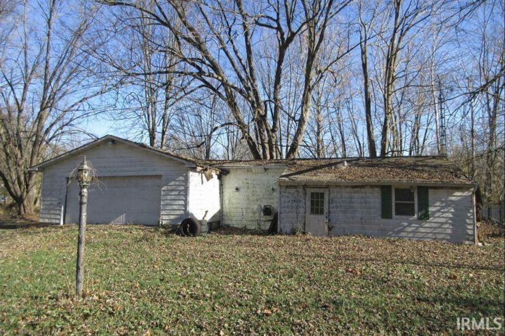 Photo of 9920 S Loon Lane, Claypool, IN 46510 (MLS # 202545823)