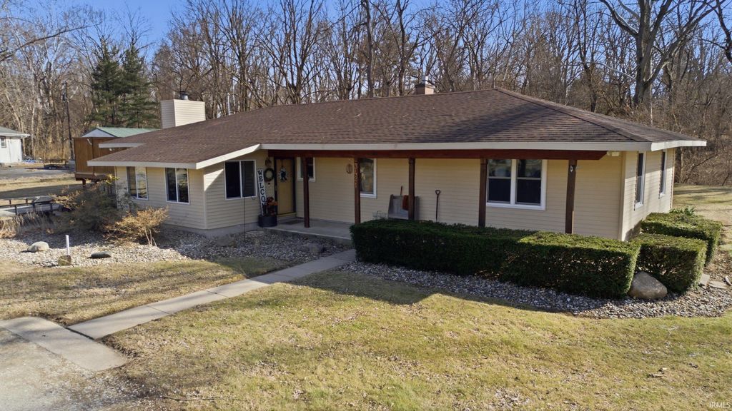 Photo of 3421 Old State Road 25 N, Lafayette, IN 47905 (MLS # 202606748)