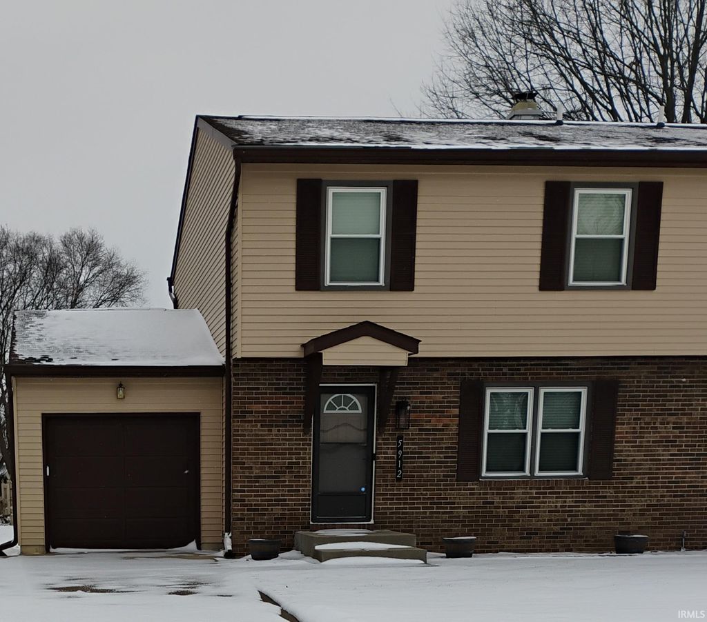 Photo of 5912 Lansdown Boulevard, South Bend, IN 46614 (MLS # 202549896)