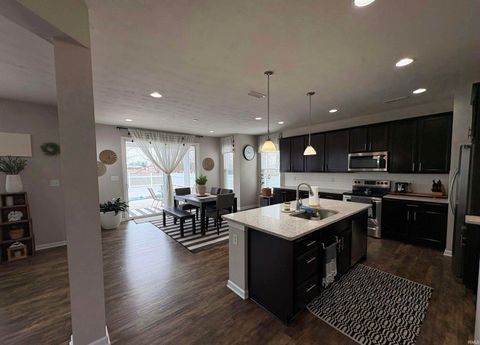 Tiny photo for 5564 Golden Gate Way, Kokomo, IN 46902 (MLS # 202611036)