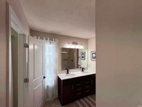 Tiny photo for 5564 Golden Gate Way, Kokomo, IN 46902 (MLS # 202611036)