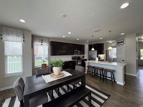 Tiny photo for 5564 Golden Gate Way, Kokomo, IN 46902 (MLS # 202611036)