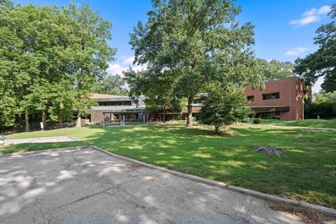 Tiny photo for 1015 Michigan Avenue, Logansport, IN 46974 (MLS # 202632587)
