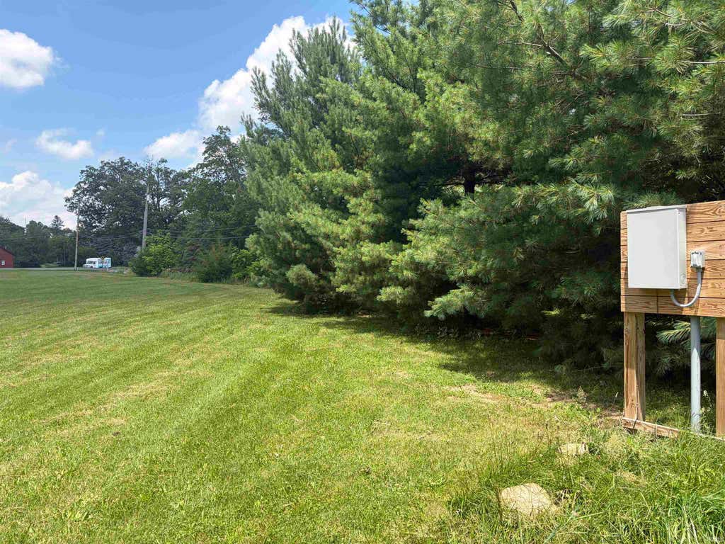 Photo of 335 Tioga Road, Monticello, IN 47960 (MLS # 202626575)