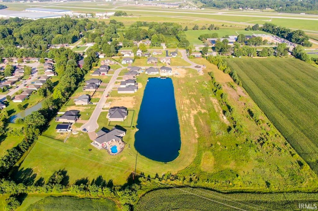 Photo of 7525 Lauren Drive, Evansville, IN 47725 (MLS # 202547119)