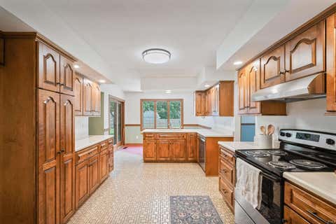 Tiny photo for 2940 W Bagley Drive, Kokomo, IN 46902 (MLS # 202627674)