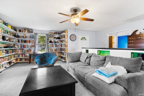 Tiny photo for 718 S Maple Street, Monticello, IN 47960 (MLS # 202624381)