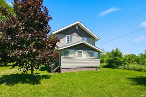 Tiny photo for 13710 Lima Road, Fort Wayne, IN 46818 (MLS # 202623303)
