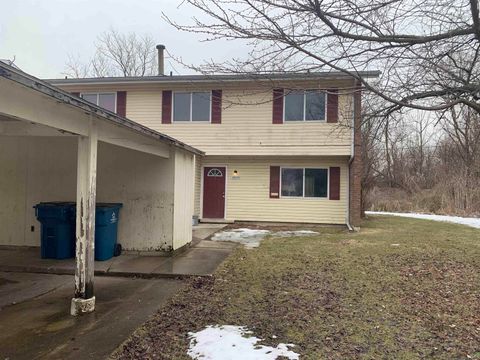 Tiny photo for 39034 Edwards Court, Peru, IN 46970 (MLS # 202610862)