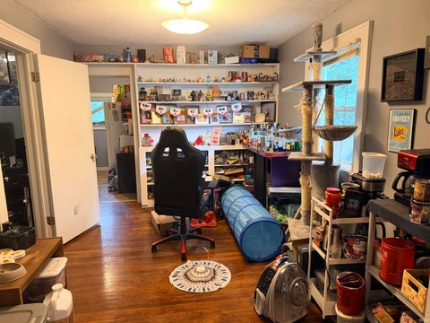 Tiny photo for 512 S Talley Avenue, Muncie, IN 47303 (MLS # 202630521)