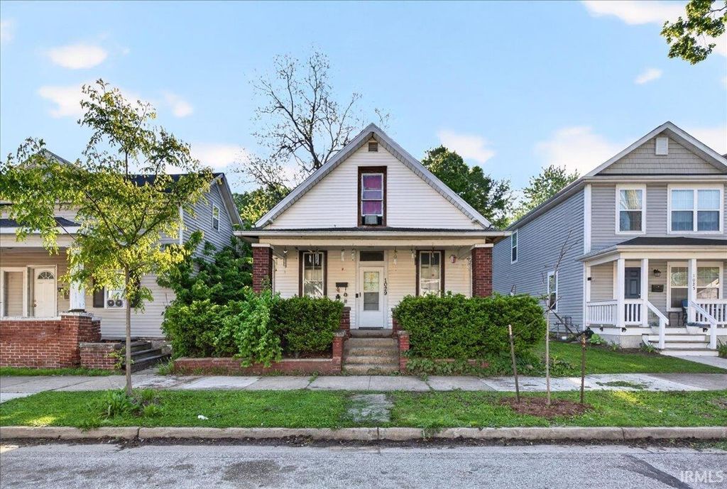 Photo of 1029 N 6th Street, Lafayette, IN 47904 (MLS # 202616421)
