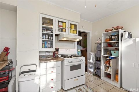 Tiny photo for 1029 N 6th Street, Lafayette, IN 47904 (MLS # 202616421)