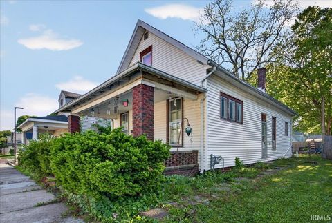 Tiny photo for 1029 N 6th Street, Lafayette, IN 47904 (MLS # 202616421)