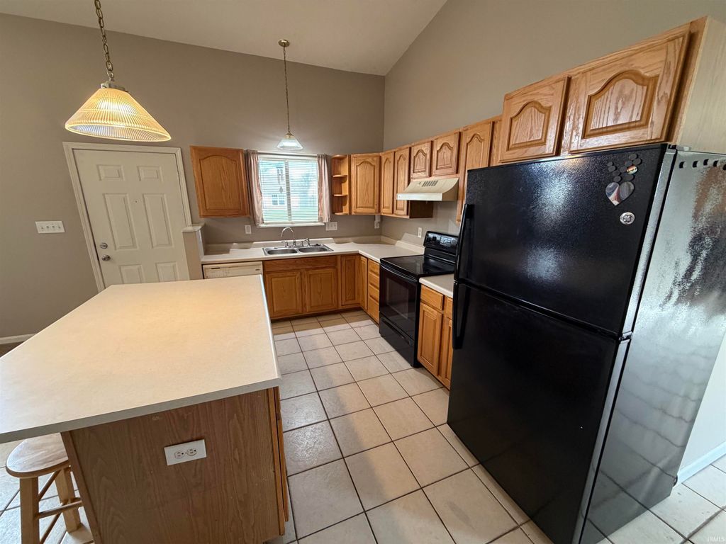 Photo of 2335 Bainbridge Court, West Lafayette, IN 47906 (MLS # 202609565)