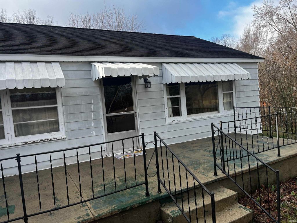 Photo of 4195 E 200 S Road, Knox, IN 46534 (MLS # 202609170)