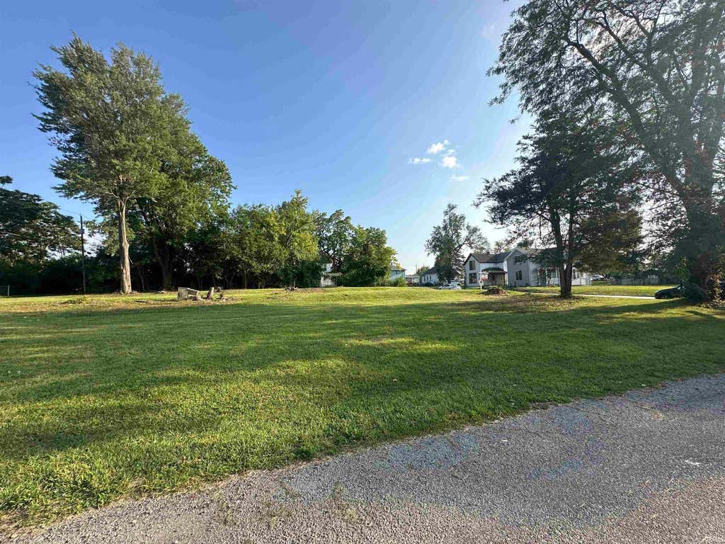 Photo of 2407 S Anthony Boulevard #41, Fort Wayne, IN 46803 (MLS # 202632999)