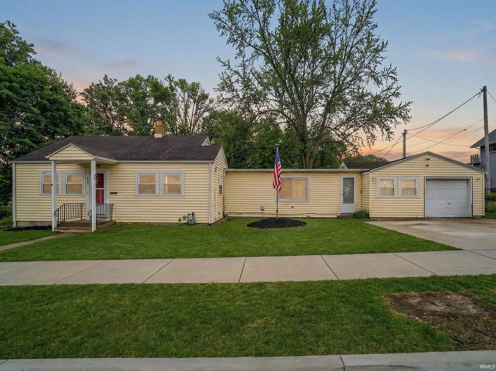 Photo of 508 Penn Avenue, Fort Wayne, IN 46805 (MLS # 202611512)