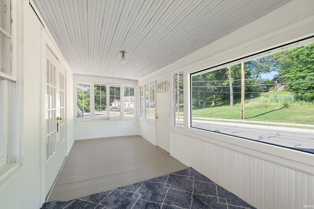 Photo of 1112 Park Avenue, Winona Lake, IN 46590 (MLS # 202620011)