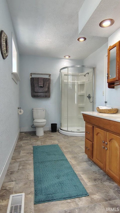 Tiny photo for 520 Virginia Avenue, Elkhart, IN 46516 (MLS # 202627816)