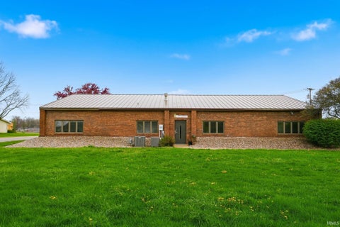 Tiny photo for 3201 E Center Street, Warsaw, IN 46582 (MLS # 202616759)
