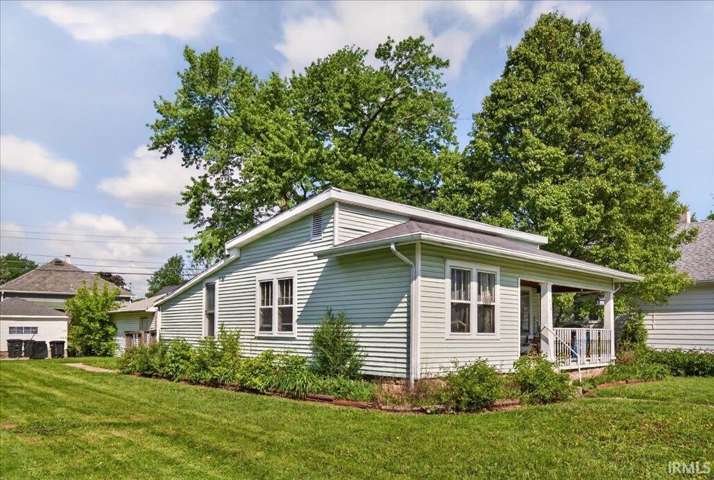 Photo of 710 S 27th Street, Lafayette, IN 47904 (MLS # 202616583)