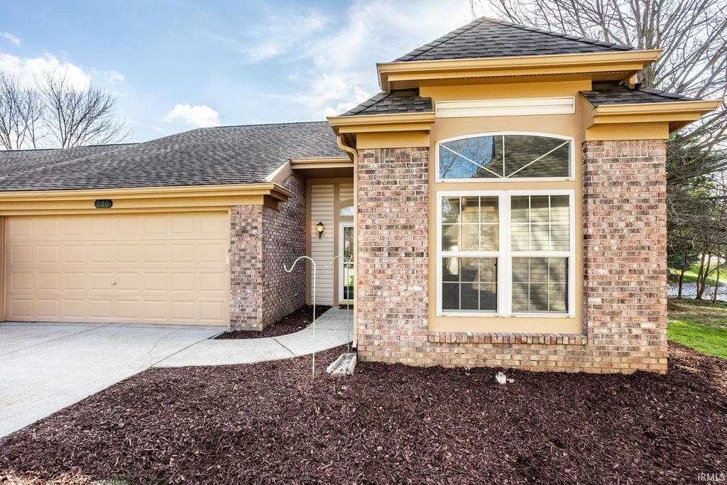 Photo of 500 E Moss Creek Drive, Bloomington, IN 47401 (MLS # 202611012)