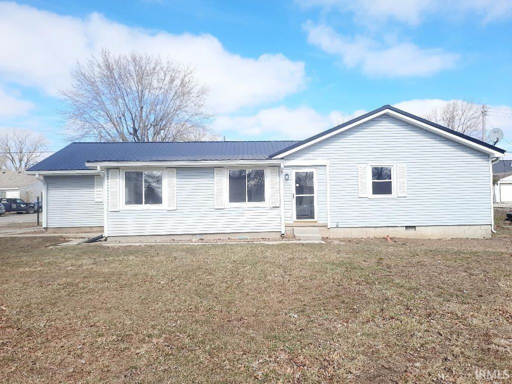 Photo of 1508 S Gilman Avenue, Muncie, IN 47302 (MLS # 202606529)