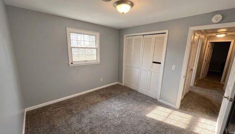 Tiny photo for 6427 Monarch Drive, Fort Wayne, IN 46815 (MLS # 202612562)