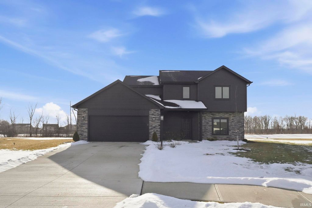 Photo of 805 Zenos Boulevard, Fort Wayne, IN 46818 (MLS # 202549248)