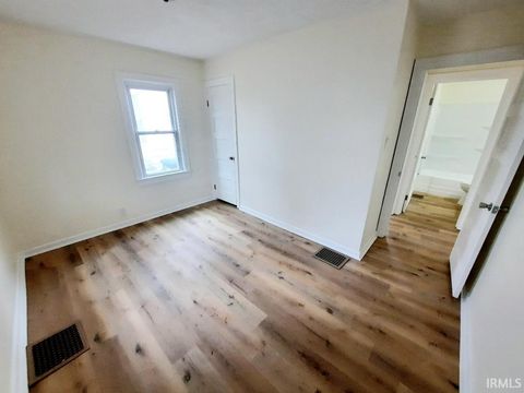 Tiny photo for 2314 S Ebright Street, Muncie, IN 47302 (MLS # 202605695)