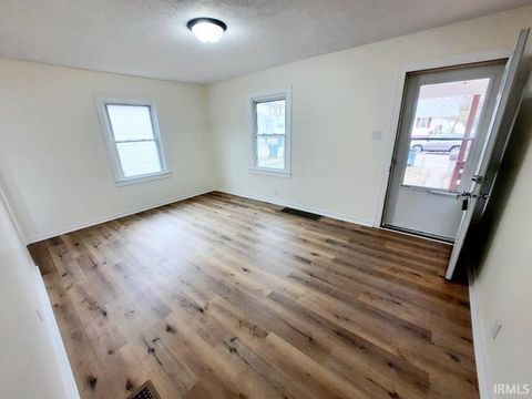 Tiny photo for 2314 S Ebright Street, Muncie, IN 47302 (MLS # 202605695)