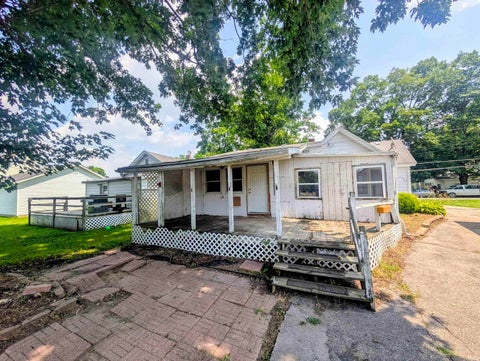 Tiny photo for 309 S Main Street, Lakeville, IN 46536 (MLS # 202629401)