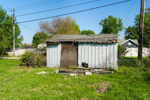 Tiny photo for 411 W Franklin Street, Delphi, IN 46923 (MLS # 202614711)