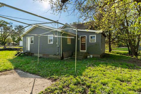 Tiny photo for 411 W Franklin Street, Delphi, IN 46923 (MLS # 202614711)