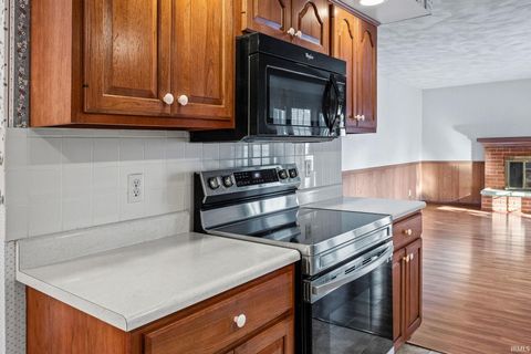 Tiny photo for 561 Golden Place, Lafayette, IN 47905 (MLS # 202541028)