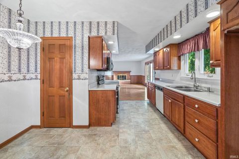Tiny photo for 561 Golden Place, Lafayette, IN 47905 (MLS # 202541028)