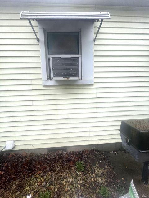 Tiny photo for 121 Park Avenue, Logansport, IN 46947 (MLS # 202608780)