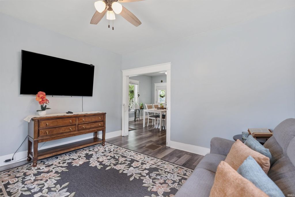 Photo of 801 Greenlawn Avenue, Fort Wayne, IN 46808 (MLS # 202623018)
