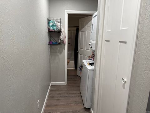Tiny photo for 408 W Centennial Avenue, Muncie, IN 47303 (MLS # 202618405)