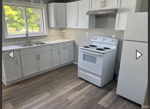 Tiny photo for 408 W Centennial Avenue, Muncie, IN 47303 (MLS # 202618405)